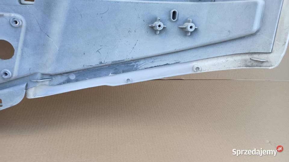 IVECO SWAY MASKA GRILL ATRAPA 5802431295 Bieleń