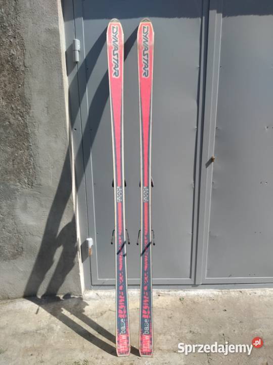 Narty zjazdowe firmy DYNASTAR Narty Mława sprzedam
