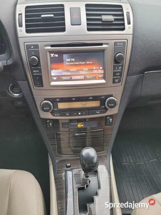 Sprzedam Toyota Avensis T27 22 diesel automat światła LED Morąg