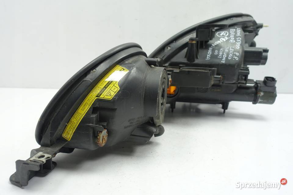 Lexus GS 300 GS300 II XENON PRZEDNIA LAMPA prawa Janów