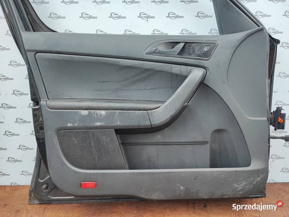SKODA YETI 12r drzwi lewe przód