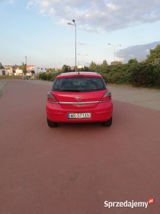 OPEL ASTRA H ENJOY z roku 2007 z silnikiem mazowieckie Radom