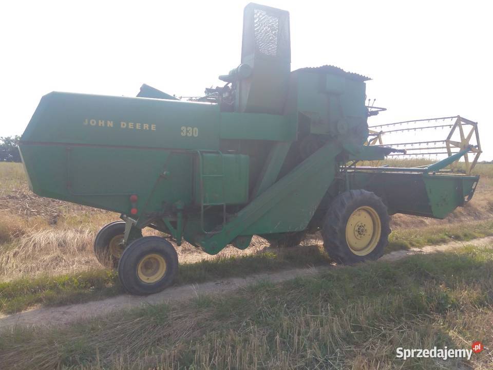 Kombajn zbożowy John Deere 330 JD nieuszkodzony Działoszyce