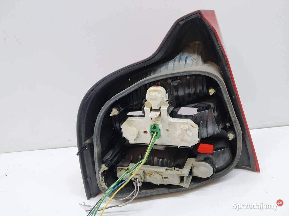 LAMPA TYŁ PRAWA EU Volvo S80 I 19982006