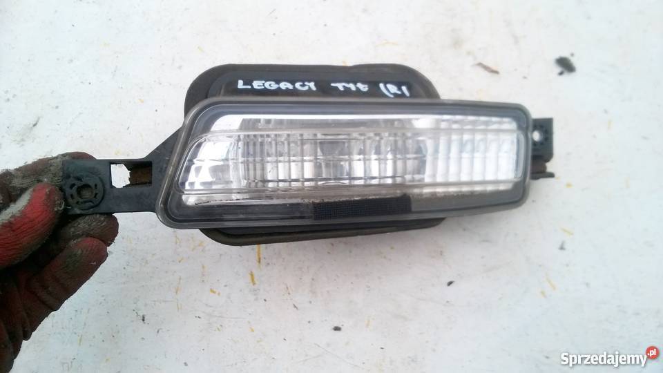 SUBARU LEGACY KOMBI 2005 LAMPA TYŁ PRAWA Wrocław