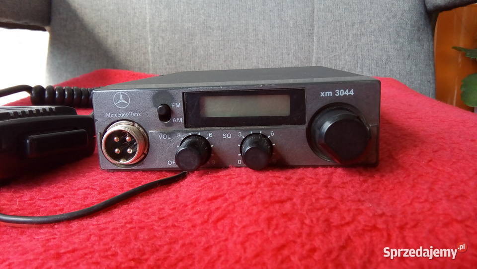 Mercedes Benz radio CB