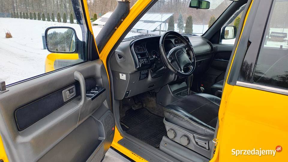 Isuzu trooper monterey 35v6 gaz automat Michałowice