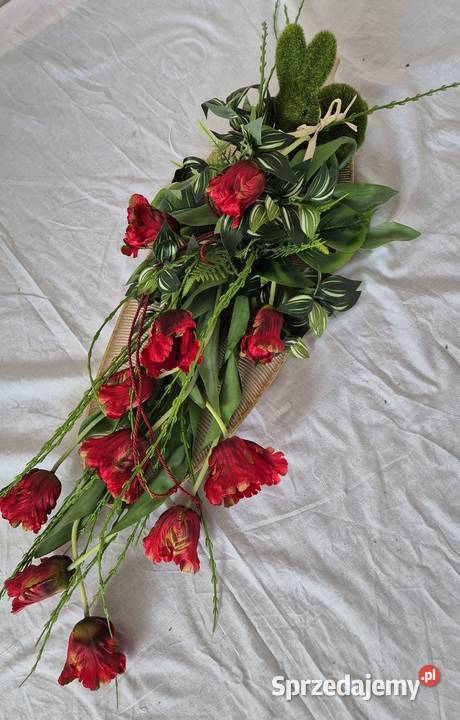 Dekoracja nagrobna stroik kompozycja na cmentarz Pleszew