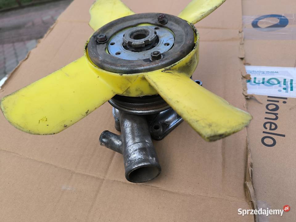 Fiat 125p 1300 1500 pompa wodfna osobowe Stalowa Wola sprzedam