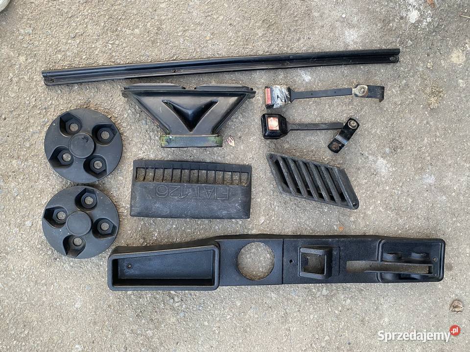 Elementy plastikowe Fiat 126p maluch Części montażowe