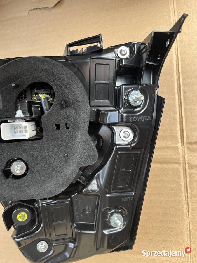 LAMPA TYLNA LEWA KLAPY TOYOTA CHR CHR LIFT LED podlaskie Sobolewo