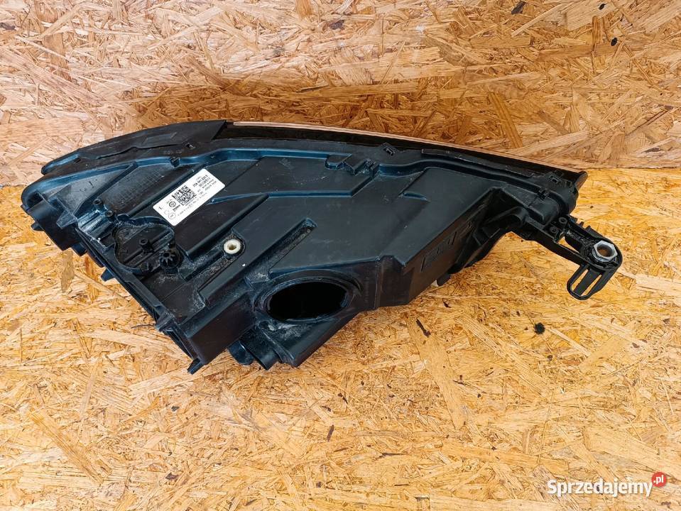 LAMPA LEWY PRZÓD REFLEKTOR EU 2GA941035D osobowe