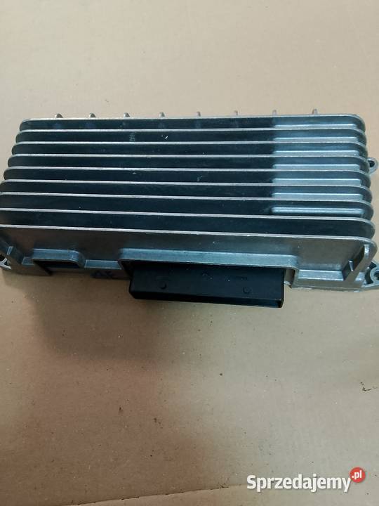 Audi A4 B8 wzmacniacz 8T0035223AE śląskie Nieborowice