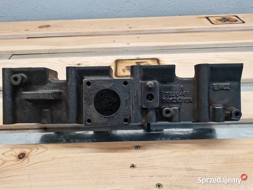Kolektor ssący silnika Deutz TCD 36 L4 04126315R Wilkowo