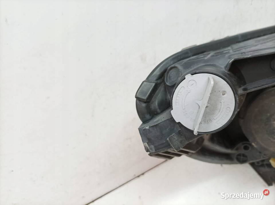 LAMPA PRZÓD LEWA EU USZK ET7613W030AK Ford świętokrzyskie