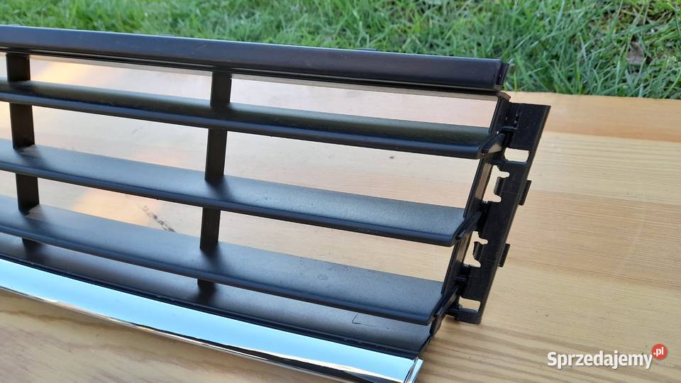 VW PASSAT B7 KRATKA ŚRODKOWA ZDERZAKA PRZEDNIEGO zachodniopomorskie Goleniów sprzedam