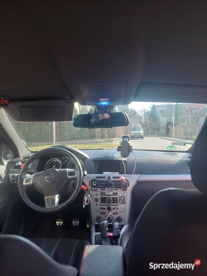 Opel Astra Gtc 19 cdti programie