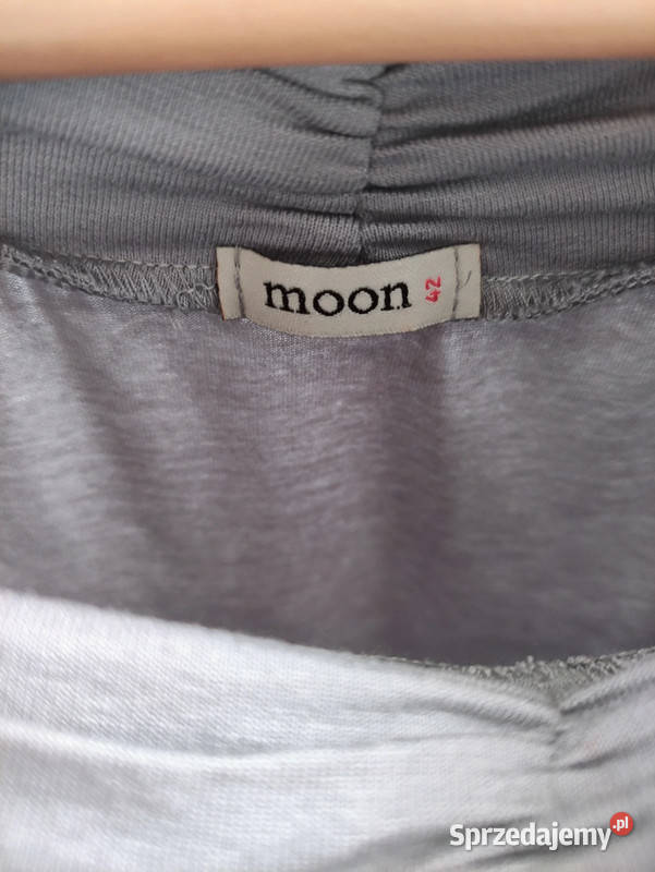 Szara wiskozowa bluzeczka z marszczeniem na Dąbrowica