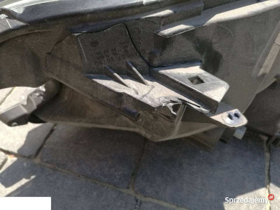 HONDA CRV 2014 REFLEKTOR PRAWY PRZÓD XENON Kozubszczyzna