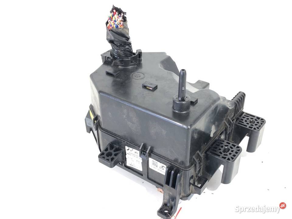 SKRZYNKA BEZPIECZNIKÓW KIA STINGER 912E2J5200 osobowe Układ elektryczny, zapłon sprzedam