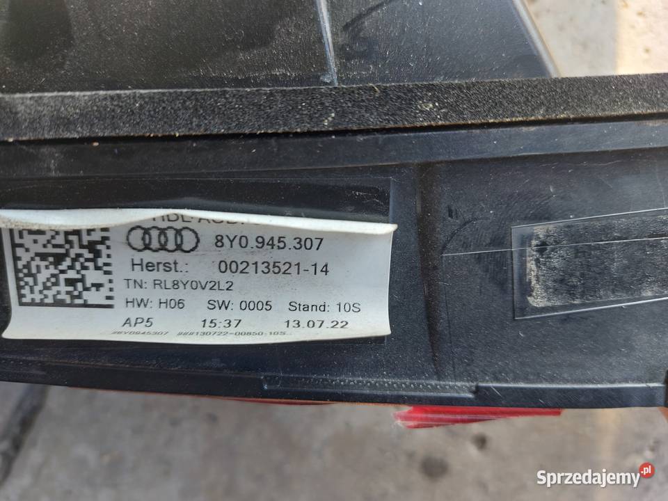 Audi a3 8y lampa lewy tył Nowy Sącz