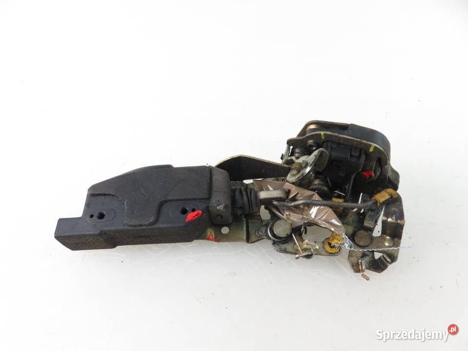 ZAMEK PRAWY TYLNY OPEL OMEGA A 90229916