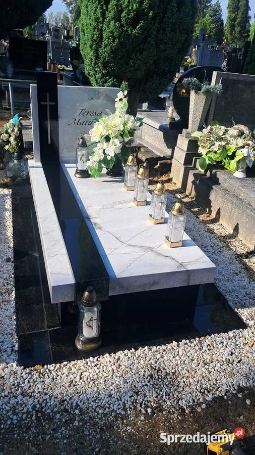 Nagrobek z kompozytu.Montaż Cały Kraj.