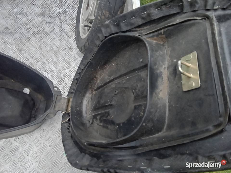 Siedzenie kanapa ze schowkiem skuter koło 10 Namysłów