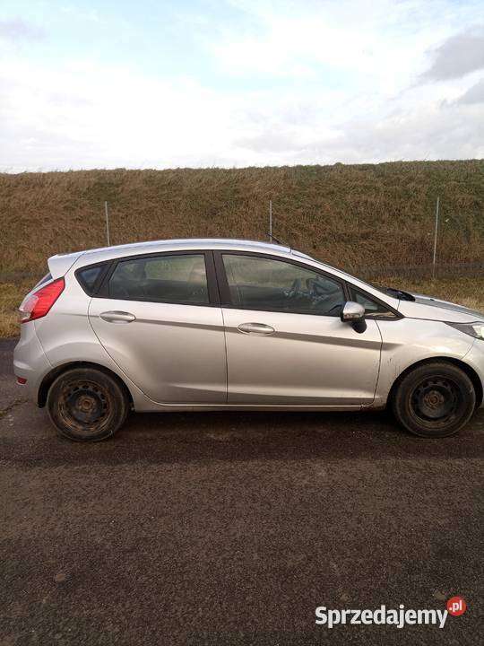 Ford fiesta 16 d 2013r sprzedam Drwalew