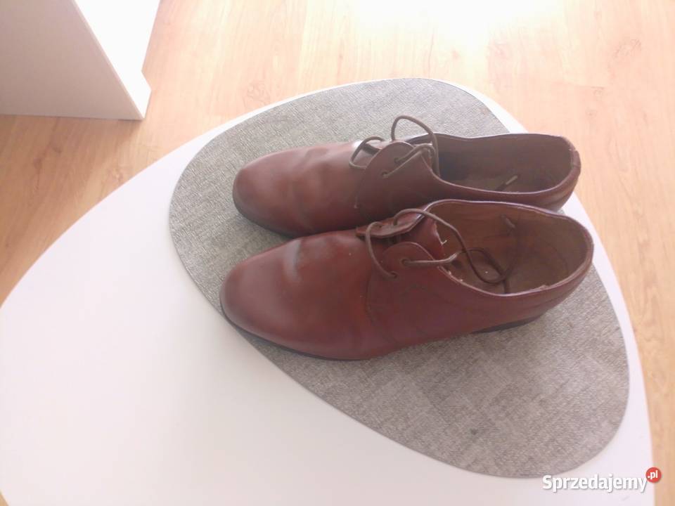 Sprzedam buty skórzane w dbstanie inna Ełk