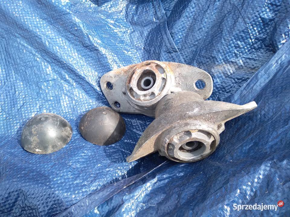 VW mocowanie amortyzatora komplet 1K0513353G Zawieszenie i układ kierowniczy lubuskie Strzelce Krajeńskie