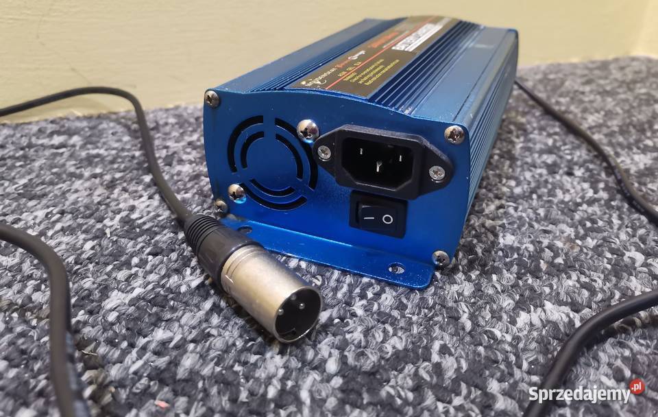 Automatyczna ładowarka MOUDENSKAY 24V 5Amp Trzcianka sprzedam