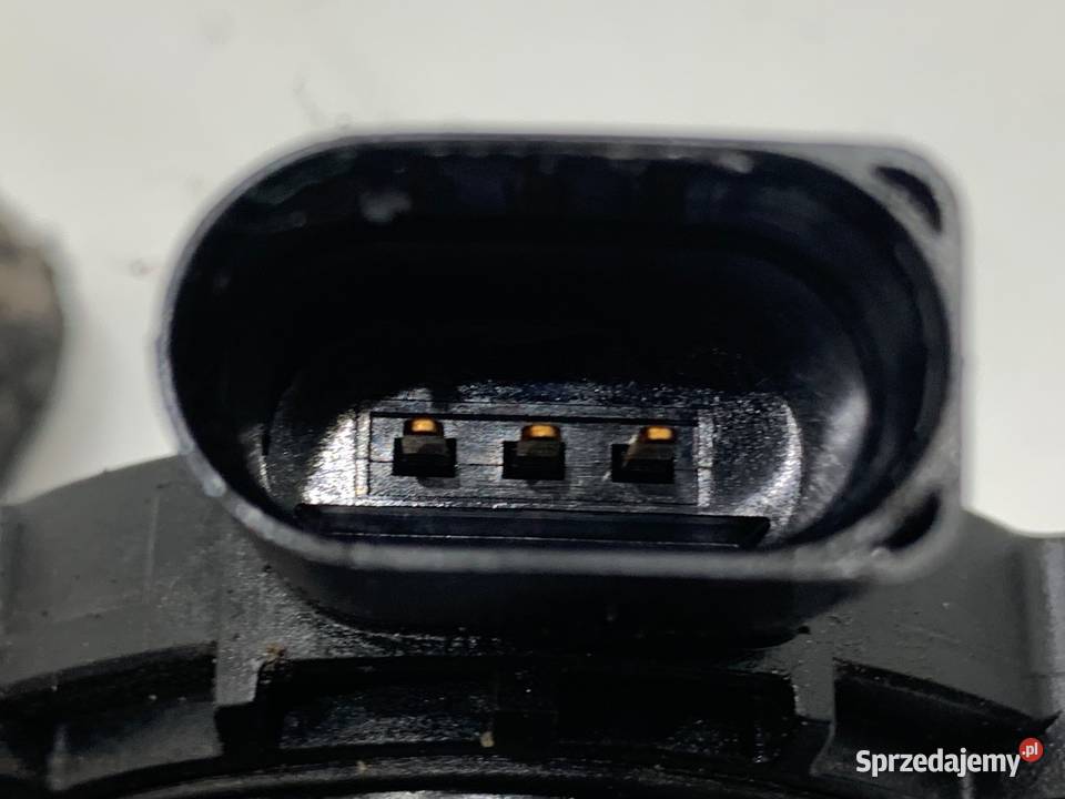 CZUJNIK POZIOMU OLEJU VW TOURAN 03F907660E 18 osobowe