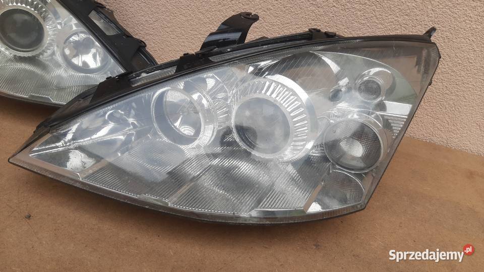 lampa przednia lewa Ford Focus mk1 xenon ksenon Dębno
