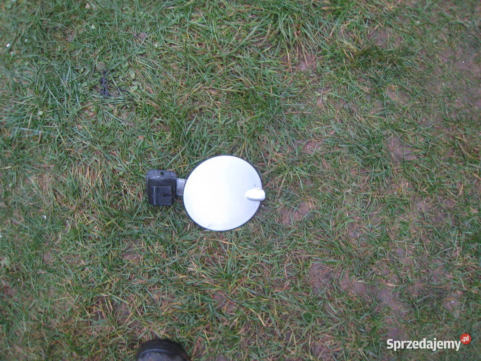 Klapka wlewu paliwa Opel Corsa C srebrna czarna małopolskie