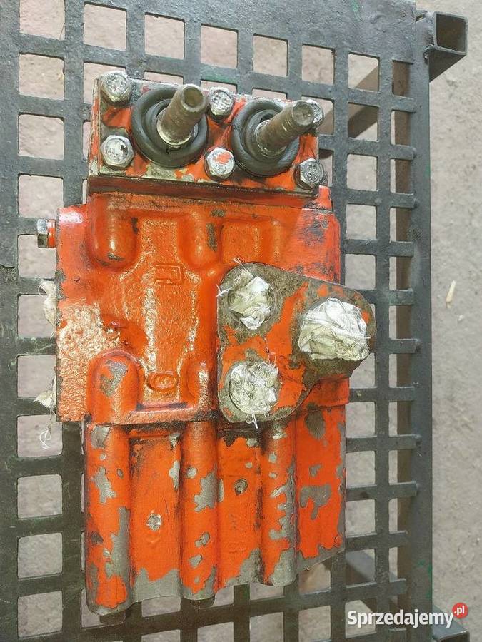 Rozdzielacze hydrauliczne T25 Wladymirec MTZ Krzywda