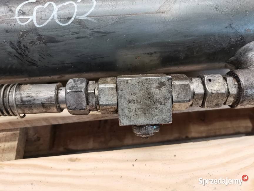 Neuson 6002 Siłownik łyżki Pozostałe Wilkowo