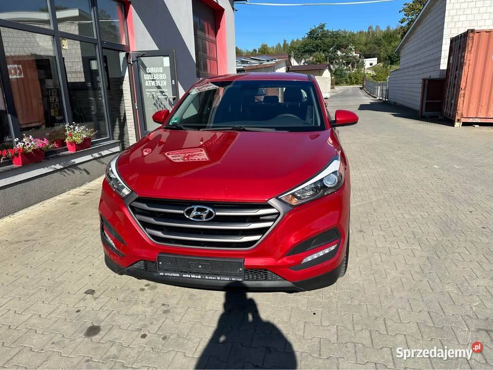 HYUNDAI TUCSON 2017 17 CRDI BEZWYPADEK Samochody osobowe świętokrzyskie Starachowice sprzedam