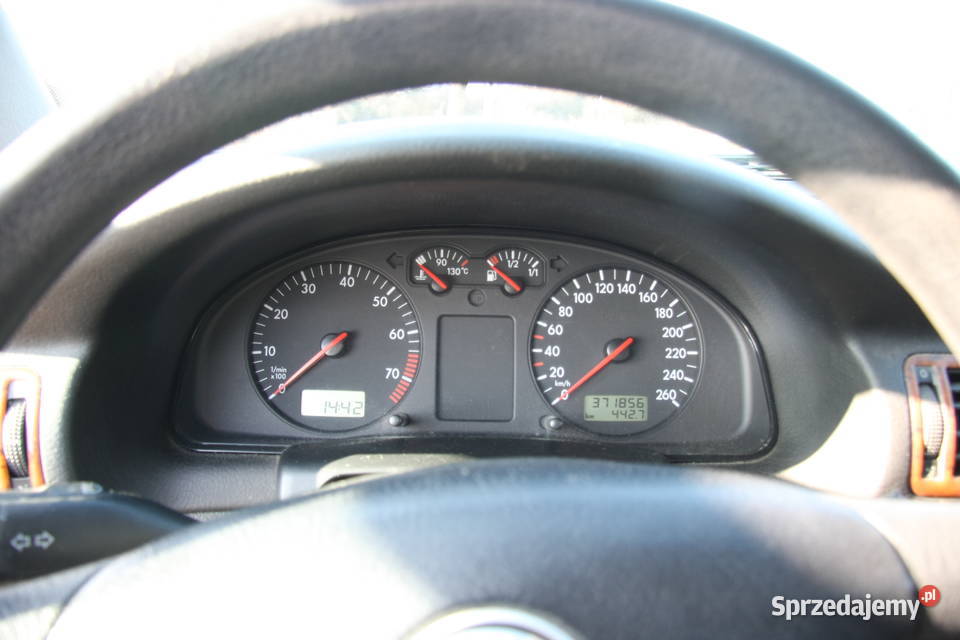 VW Passat B5 18T 150 Polski Salon 2gi właściciel Kielce sprzedam