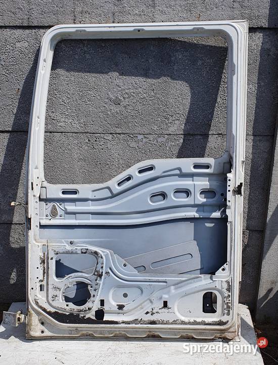 MAN TGA DRZWI PRAWE części blacharskie Bieleń