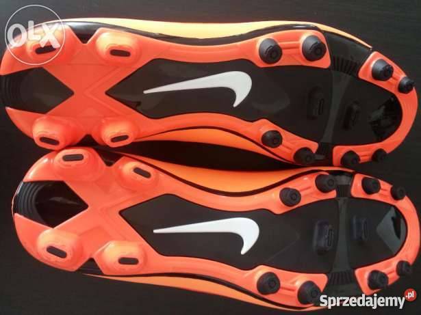 NOWE Korki NIKE HYPERVENOM PHADE FG rozmiar 425 Zawiercie