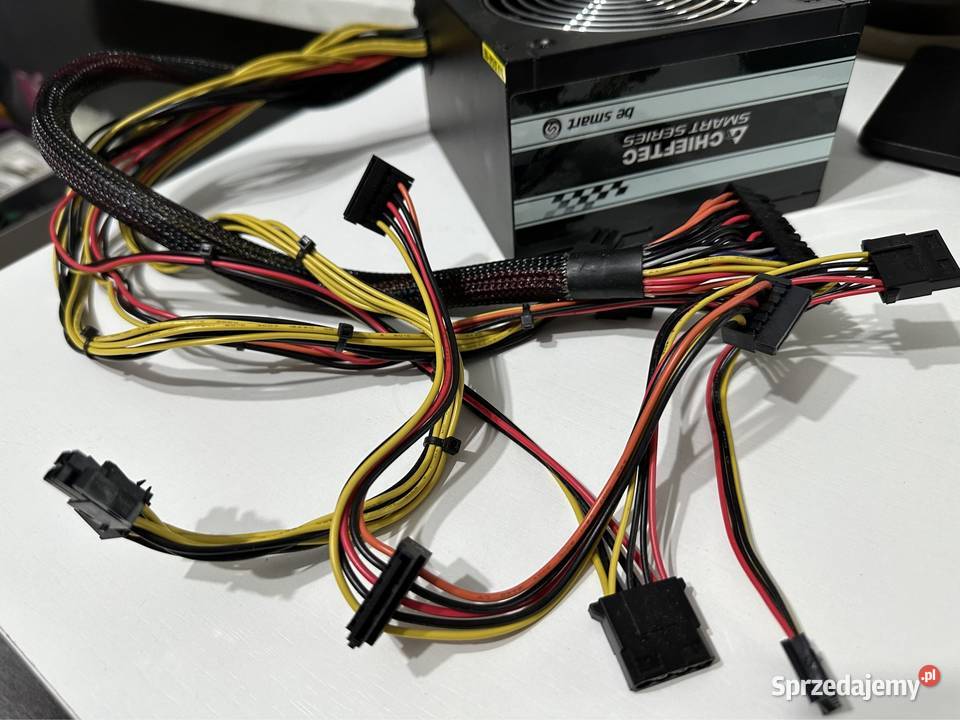 Zasilacz CHIEFTEC GPS500A8 500W Ilość wentylatorów 1 Tarnobrzeg