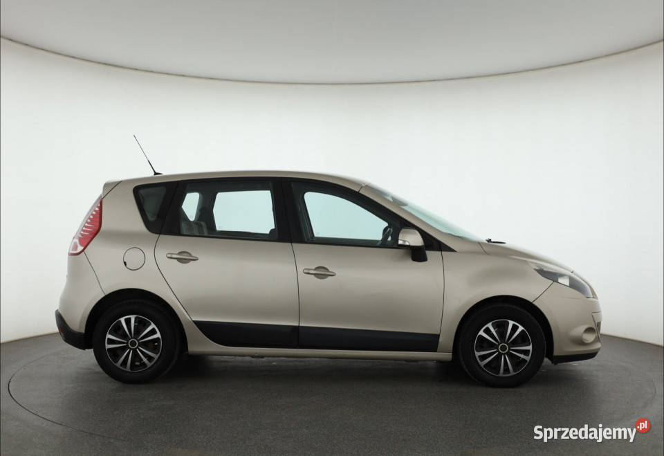 Renault Scenic 15 dCi Rok produkcji 2009 Piaseczno