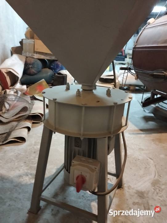 Bukownik do orkiszu nieuszkodzony Kieźliny