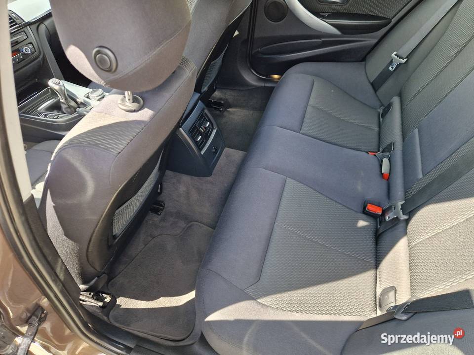 BMW 316i światła do jazdy dziennej Leśniewo