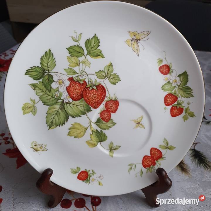 Queens filiżanka porcelanowa Nowa Sól