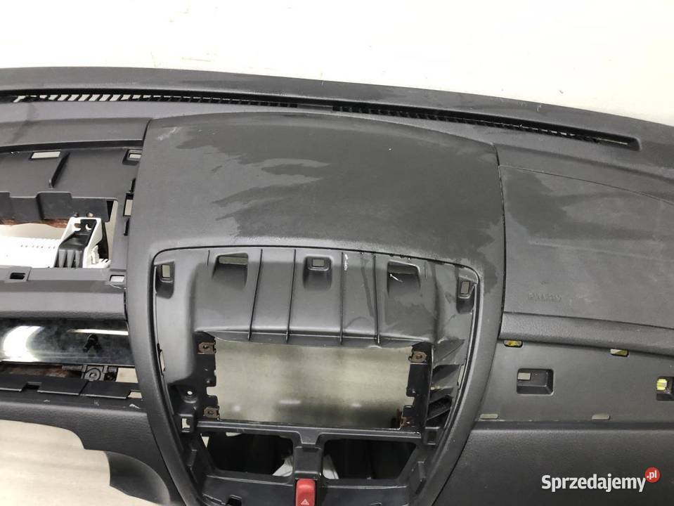 KONSOLA DESKA ROZDZIELCZA SUZUKI LIANA EU 0110 sprzedam