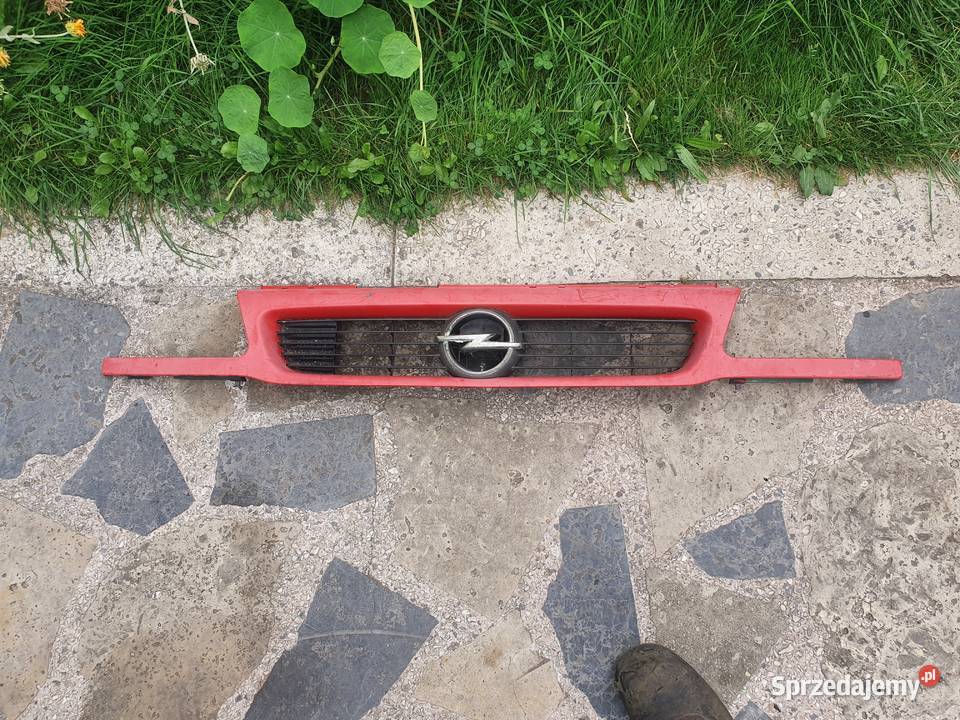 Grill atrapa chłodnicy Opel Astra F 9502 classic Rok produkcji 1998 Kraków