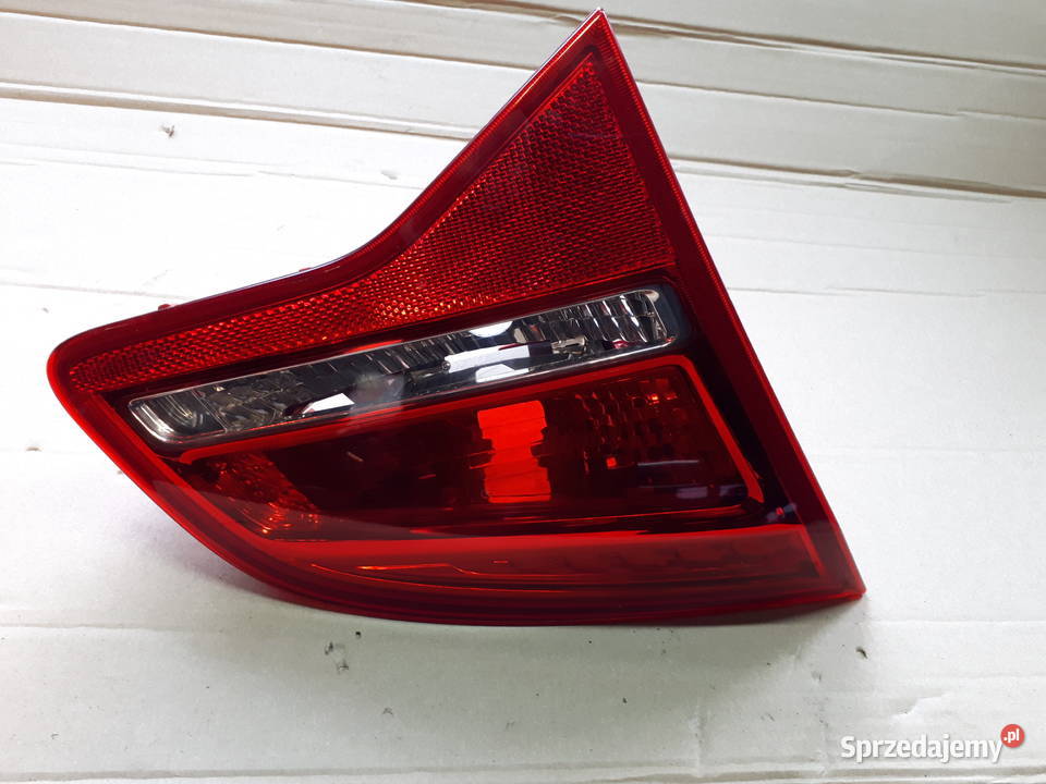 Lampa tylna w klapie Opel Meriva B Części samochodowe Pszczyna