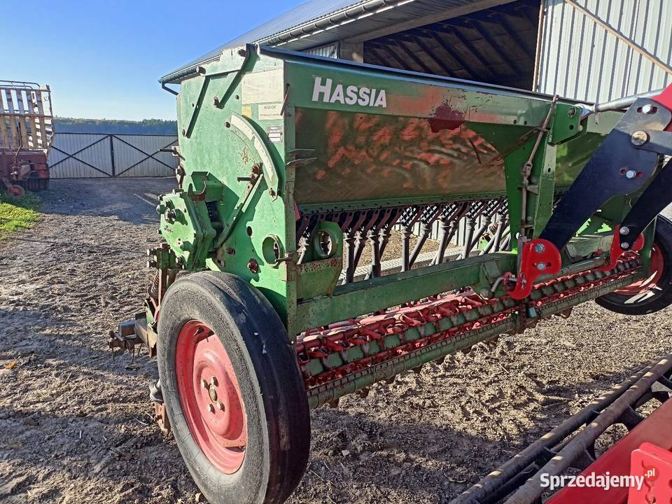 Siewnik zbożowy hassia dk300 szerokość 3m
